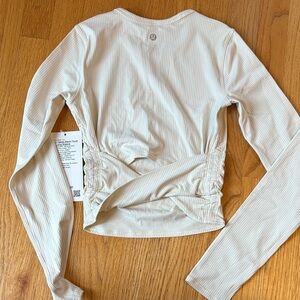 NWT! Lululemon Cream Ribbed Long Sleeve Top Size 2